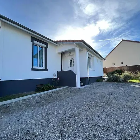 Jolie Maison, Jardin Et Parking *